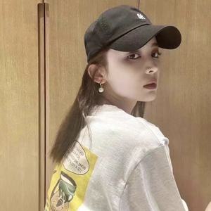 ต่างหูระย้าไข่มุกรูปกากบาทสุดอินเทรนด์ สไตล์หรูหราไฮเอนด์ พร้อมความรู้สึกจากธรรมชาติ - Product Image 4