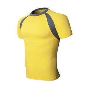 T-shirt de sport pour homme, manches courtes, rouge, séchage rapide, coupe ajustée, col rond, tricoté en polyester, couleur unie, vêtements de sport - Product Image 4