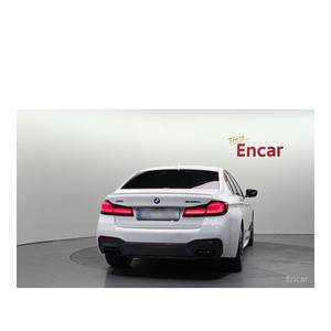 BMW Serie 5 M550i XDrive Modelo Enero 2021 con 66,501 km, Volante a la Izquierda, Caja de Cambios Automática - Product Image 4