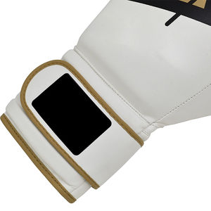 Gants de boxe personnalisables, confortables, imperméables, antidérapants, en cuir de vachette, avec fermeture à boucle, logo personnalisé pour la salle de sport - Product Image 3