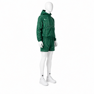 Ensemble 2 pièces sur mesure en satin 100 % polyester : veste coupe-vent et short respirant, style streetwear à capuche pour homme, automne, avec logo personnalisé - Product Image 3