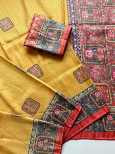Sari de seda dorada con motivos florales y borde rojo para uso en bodas - Product Image 2
