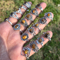 Bagues en pierre œil de tigre Solar Glow, en laiton plaqué argent, serties clos, faites à la main, ajustables, unisexe, style bohème chic, haute qualité, vente en gros