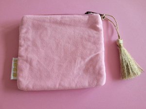 Bolsa de mano de cuentas con estampado de dibujos animados estilo clásico hecha a mano, con logotipo personalizado bordado y monedero, ideal para promociones. - Product Image 2