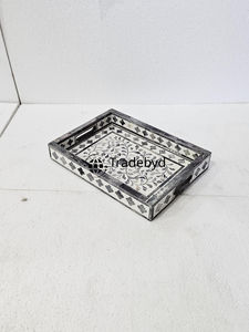 Bandeja Decorativa Elegante con Incrustaciones de Hueso Hecha a Mano para Mesa de Centro por Tradebyd - Product Image 5