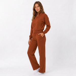 Fábrica mayorista de chándales para mujer con opciones de conjunto de forro polar de 500 g/m² para compradores de marcas de moda estadounidenses, MOQ bajo. - Product Image 4