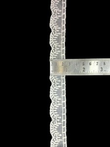 Oferta Especial: Cinta de Encaje de Organza Blanca Premium con Borde de Nailon – Cinta Transparente Bordada con Hojas Festoneadas para Vestidos de Novia y Decoración del Hogar - Product Image 2