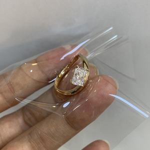 แหวนเพชรทรงสวยหรู ประดับเพชรแล็บโกรว์ รับรองโดย IGI สี D E F ความสะอาดระดับ VVS VS ตัวเรือนทองคำ ทองชมพู ทองขาว เงิน - Product Image 2