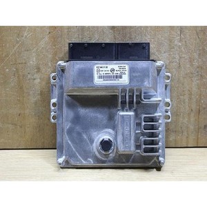 ECUs y Módulos de Computación Usados Korando Sports 6715403132 - Product Image 1