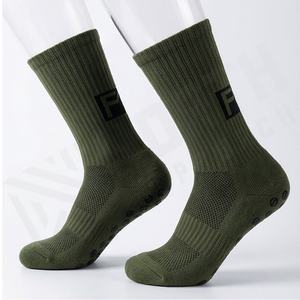 ถุงเท้ากีฬาโลโก้แบบกำหนดเอง กันลื่น สำหรับฟุตบอล  ระบายอากาศได้ดี  สำหรับทีมฝึกซ้อมฟุตบอล  สีตามสั่ง - Product Image 3