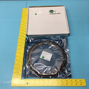 Lam 716-330045-001 (U) R FOC 8" ESC, MAJ VESPEL - Equipo y Piezas de Semiconductores de Confianza de Global Legacy Semiconductor - Product Image 1