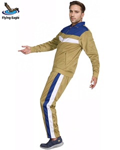 Ensemble de survêtement personnalisé pour homme – Tenue de sport respirante et légère pour la course et l'entraînement – Vente en gros usine - Product Image 3