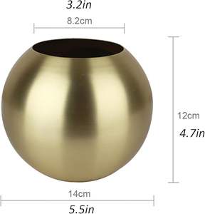 Jarrón de Flores de Aluminio Hecho a Mano Ecológico, Diseño Artístico, Pieza Decorativa para Sala de Estar, Dormitorio y Oficina, Decoración de Interiores - Product Image 4