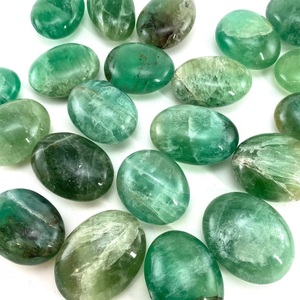 Piedra de Palma Ovalada de Fluorita Verde Natural Chakralume, Cristal Pulido para Sanación, Reiki, Meditación, Decoración Energética, Venta al Por Mayor - Product Image 1