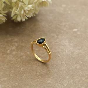 Boho Pear Black Onyx Brass <b>Ring</b> 14K Gold Plated <b>Split</b> Shank Unisex Minimalist Statement Jewelry - Product Image 4
