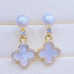 Boucles d'oreilles en perles d'eau douce de source Zhuji avec micro-incrustations de zircon Beimu, simples, polyvalentes, pendantes, pour femmes - Product Image 1