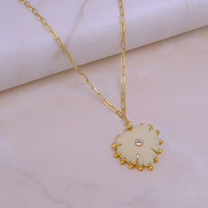 Collar con Colgante en Forma de Corazón, Chapado en Oro, Cadena de Eslabones, Estilo Clásico, Joyería para Uso Diario, Regalo - Product Image 3