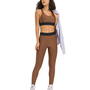 2026 Wholesale Women's Yoga Set Brown Racerback Sports Bra High Waist Leggings Seamless Contrast Binding 2 Piece Workout Wear - Product Image 5