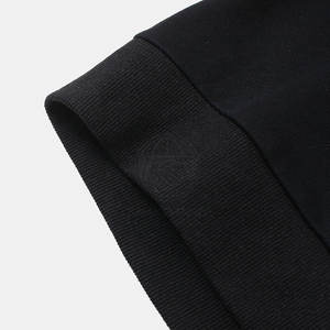 Sweat-shirt athlétique moderne pour homme, matière respirante, idéal pour la course à pied, l'entraînement, les séances de fitness et les tenues décontractées - Product Image 5