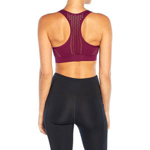 Conjunto Deportivo de Yoga para Mujer: Top Sujetador Cruzado de Color Liso y Shorts de Gimnasio con Efecto Scrunch Butt de Secado Rápido - Product Image 2