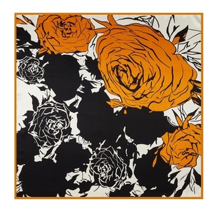 Écharpe en soie botanique bleue et blanche de luxe pour femmes et filles, foulard carré vintage à motifs floraux, bandana carré tendance pour dames - Product Image 1
