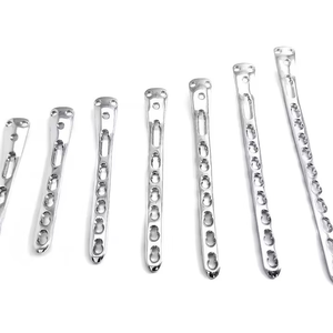 Kit de chirurgie des fractures pour petits animaux, plaques de blocage orthopédiques, ensemble d'instruments, acier inoxydable allemand GUJJAR SURGICAL - Product Image 5
