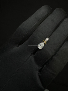 Iced Fine Jewelry Teardrop Dainty Pendentif Collier Poire Coupe VVS Moissanite Diamant Halo Illusion Réglage Usage Quotidien Cadeau De Mariage - Product Image 3