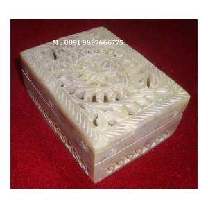 Boîte de rangement en pierre ollaire sculptée à la main, motif floral, forme rectangulaire, pour cadeaux de mariage et usage professionnel, directement du fabricant - Product Image 1