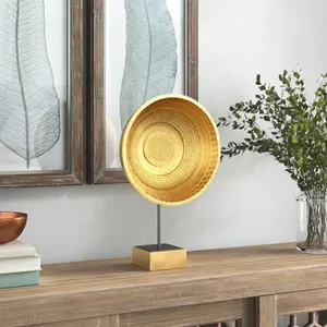 Escultura Circular Vertical Abstracta Dorada, Arte Metálico Hecho a Mano, Decoración Moderna para Mesa de Sala de Estar - Product Image 3