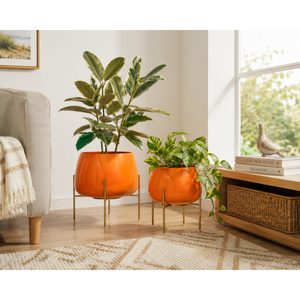 Pot de fleurs décoratif rond en métal orange brillant avec support doré, support de plante surélevé moderne pour jardin intérieur et extérieur - Product Image 4