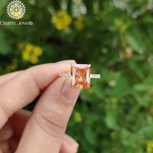 แหวนหมั้นทรงคลาสสิกประดับเพชรโมอิสซาไนต์ทรงคุชชั่น ยี่ห้อ Charm ตัวเรือนเงิน รับรองโดย IGI สำหรับผู้หญิง แบบฝังเพชรแบบ Prong Set - Product Image 3