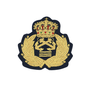 Fournisseur de patchs brodés faits main sur mesure, avec logos personnalisés, broderie fine, formes variées et production en gros - Product Image 5