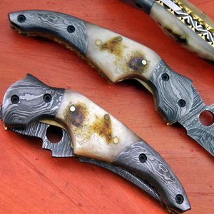 Couteau de chasse impérial en acier de Damas, lame à pointe traînante, avec manche en os et incrustation dorée - Product Image 5