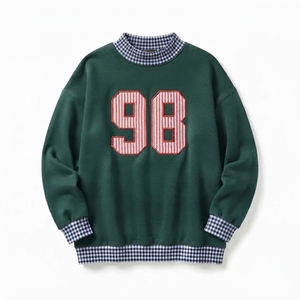 Sudadera Verde de Cuello Alto para Mujer con Ribete de Guingán y Número 98 Bordado, Manga Larga, Estilo Casual, Precio de Fábrica - Product Image 1