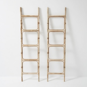 Échelle porte-serviettes en rotin naturel au design minimaliste, ensemble de supports décoratifs pour couvertures, en promotion - Product Image 1