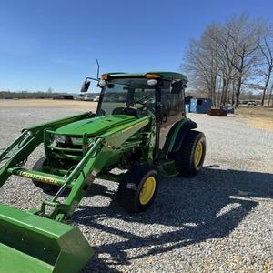 ใช้สำหรับรถแทรกเตอร์จอห์นเดียร์ 4066R ขนาดกะทัดรัดสำหรับการเกษตร อุปกรณ์ทำความสะอาดและกำลังสูง พร้อมปั๊มและชุดเกียร์ - Product Image 3