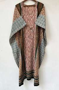 Robe maxi kaftan en coton indien imprimé à la main, style bohème, pour la plage ou comme vêtement de nuit - Product Image 3