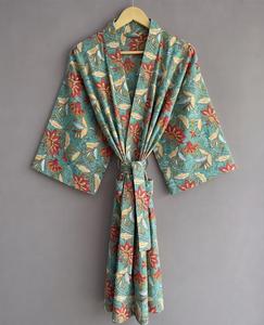 Robe midi bohème pour femme, à manches longues, imprimé floral traditionnel, faite à la main, tendance hiver, avec ceinture, tenue décontractée - Product Image 2