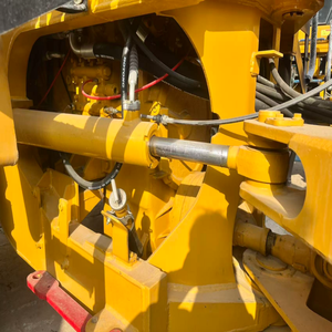 รถตักหน้า CAT 966H ยี่ห้อระดับไฮเอนด์ มือสองสำหรับขาย ประสิทธิภาพที่เหนือชั้น การรับประกันระยะไกลแบบรายปี รวมทุกชิ้นส่วนไว้ในชุด - Product Image 2