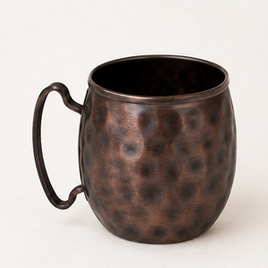 Taza Moscow Mule hecha a mano 100% cobre puro, diseño martillado negro antiguo, taza de cobre de grado alimenticio para cócteles, cerveza y bar. - Product Image 3