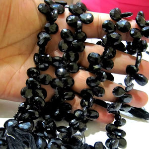 Perles de spinelle noire naturelle, forme poire, facettées, plates, en forme de goutte, 8 pouces de long - Product Image 2