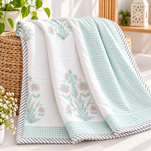 ผ้านวมผ้าฝ้ายน้ำหนักเบา Mint Floral Dohar พร้อมผ้าที่นุ่มและระบายอากาศได้ดี สำหรับเครื่องนอนในห้องนอน ความสบายในบ้าน และการใช้งานประจำวัน - Product Image 1