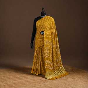 Dernier modèle de sari pour femme en fausse fourrure de haute qualité, imprimé et orné de motifs Gujarti, idéal pour les fêtes et festivals - Product Image 5