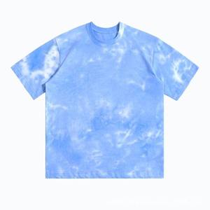 Camiseta de Manga Corta para Hombre, Azul con Estampado Tie Dye, Cuello Redondo, Corte Regular, Informal - Product Image 1