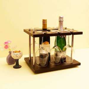 Porte-vin carré moderne en bois avec 4 supports suspendus pour gobelets - Product Image 1