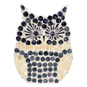 Figurine de hibou faite à la main avec incrustation de coquille de Capiz noir et blanc MDF Halloween ou sculpture de table d'automne pour la décoration de la maison - Product Image 1