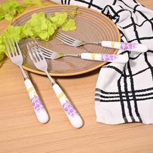 Elegant Lavender Print Cutlery Set of 4 Including Elegant <b>Forks</b> - Product Image 5