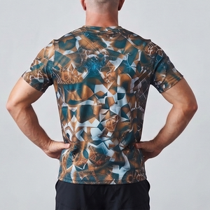 Camiseta de entrenamiento para exteriores para hombre, fabricada por un fabricante de ropa, moderna, de corte regular, elegante, camiseta tipo Ringer para hombre - Product Image 2