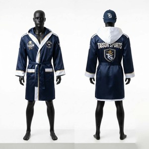 Robe de boxe unisexe en satin de polyester premium, anti-humidité, 180 GSM, bleu marine, avec passepoil blanc et or, poignets lacés, capuche, broderie personnalisée - Product Image 1
