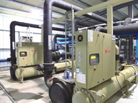 Unité de refroidissement centrifuge refroidie à l'eau certifiée AHRI Trane avec compresseur à vis, réfrigérant R134a, capacité de refroidissement de 879-3868 kW